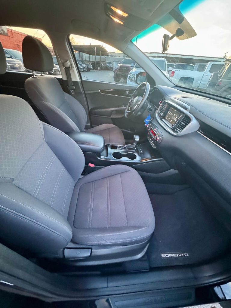 2020 Kia Sorento Sport S, Interior photo 12