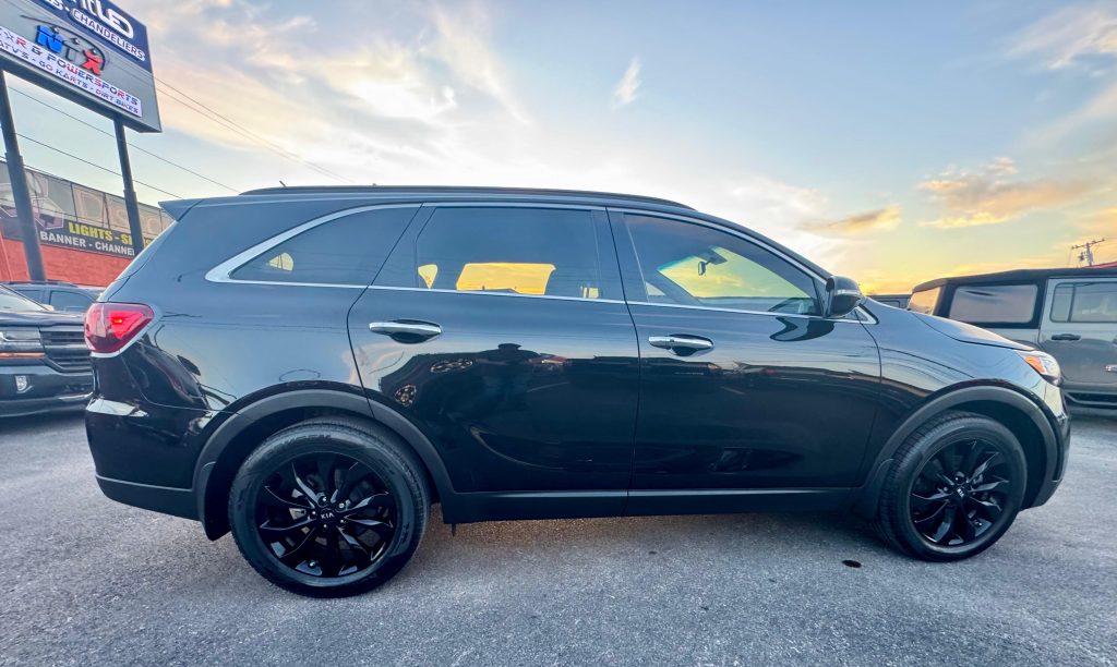 2020 Kia Sorento Sport S, Exterior photo 7