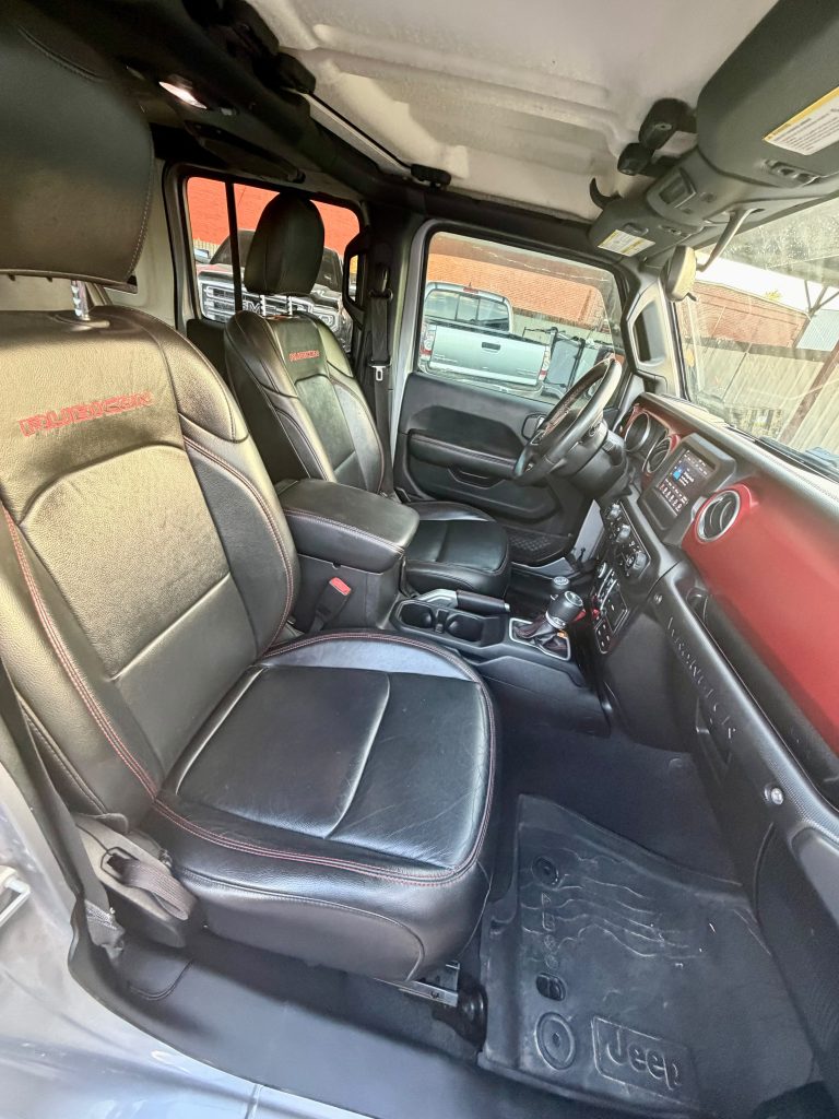 2018 Jeep Wrangler Unlimited Rubicon, Interior photo 3