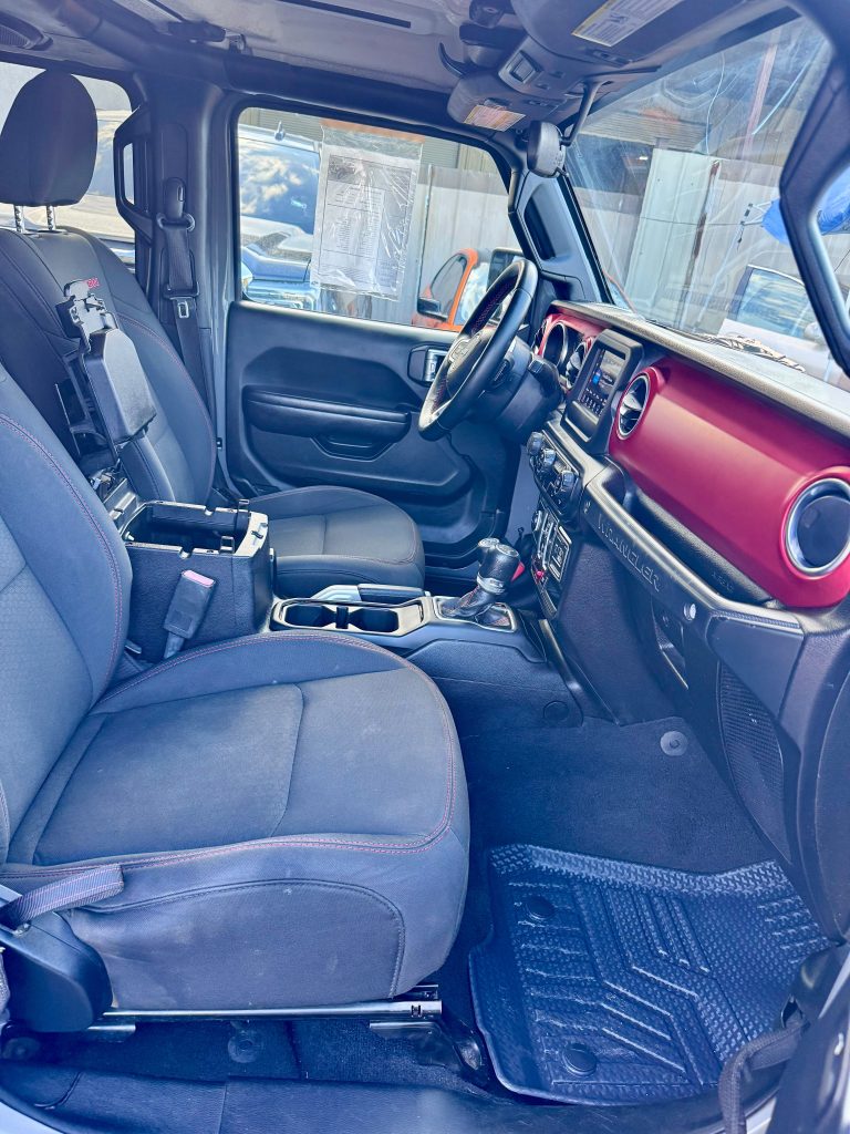 2018 Jeep Wrangler Unlimited Rubicon, Interior photo 13